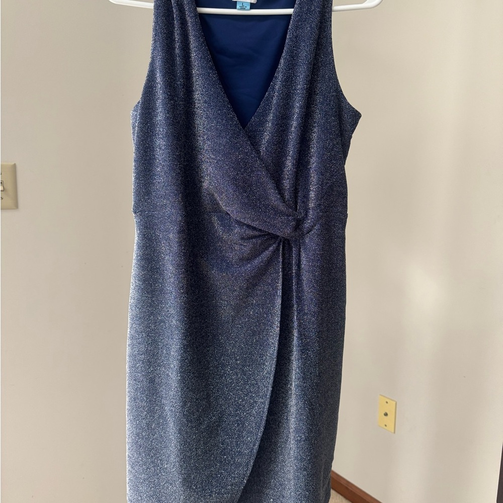Elegant Blue Sleeveless Dress